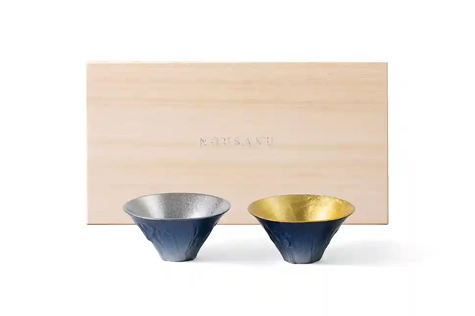 能作藍色富士山對杯(純錫・金箔)桐木禮盒